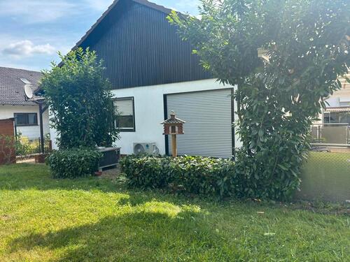 Foto - 9 Zimmer Einfamilienhaus zum Kaufen in Linkenheim-Hochstetten