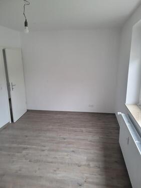 Foto - Ruhige, sanierte 3-Zimmer-Wohnung mit Balkon in Weddel – Bezug