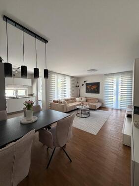 Foto - Moderne 2-Zimmerwohnung mit schöner Terrasse und Stellplatz