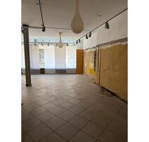 Ladenlokal in der Pontstr - 2.225,00&nbsp;EUR Kaltmiete, ca.&nbsp; 85,00&nbsp;m&sup2; in Aachen (PLZ: 52066) Aachen-Mitte