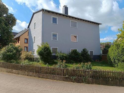 Foto - Ein bzw Zwei Familienhaus in Althornbach (Zweibrücken Land)