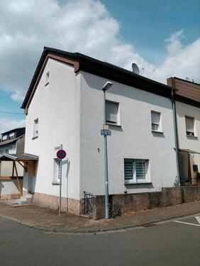 Foto - 7 Zimmer Einfamilienhaus zum Kaufen in Saarlouis