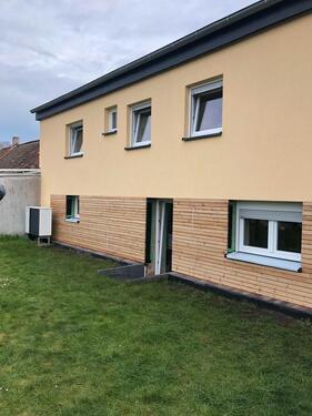 Foto - Kleines Haus zur Miete - 900,00&nbsp;EUR Kaltmiete, ca.&nbsp; 90,00&nbsp;m&sup2;