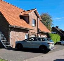 55qm Oberwohnung in gepflegter DHH, zentral in Ganderkesee