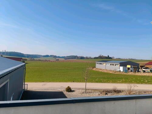 Foto - Helle 100m2 Wohnung mit Dachterrasse in BiberachRoggenburg