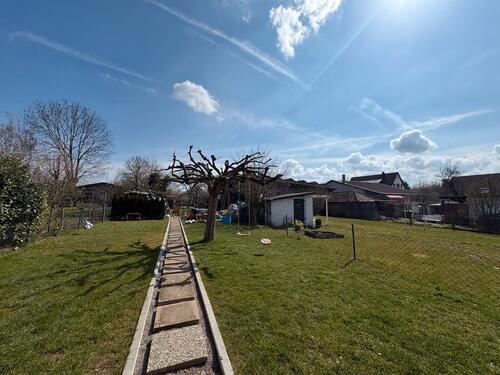 Foto - Renoviertes Reihenmittelhaus mit Einliegerwohnung
