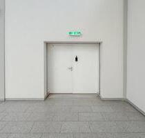 ÜBERWACHTES LAGER MIT STROM & WASSER – 54 m² – STELLPLATZ – LASTENAUFZUG – AUFZUG – SICHERHEITSSERVICE - Witten Annen