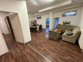 Foto - Große, teilmöblierte 3,5-Zimmer Wohnung zu vermieten, WG geeignet