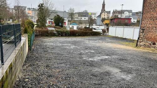 Foto - Parkplätze zu vermieten!!! - 40,00&nbsp;EUR Miete,