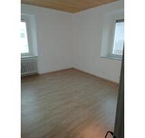 2,5 Zimmer Wohnung - 630,00&nbsp;EUR Kaltmiete, ca.&nbsp; 75,00&nbsp;m&sup2; in Niederwerrn (PLZ: 97464)