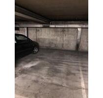 Tiefgarage mit Fernbedienung in Erlangen