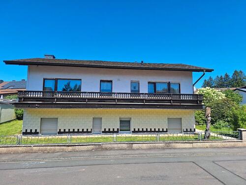 Foto - Einfamilienhaus von 1970 - 220.000,00 EUR Kaufpreis,