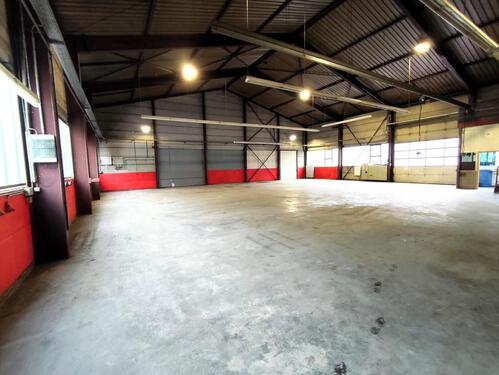 Foto - Gewerbefläche als Produktions- oder Lagerhalle – provisionsfrei!