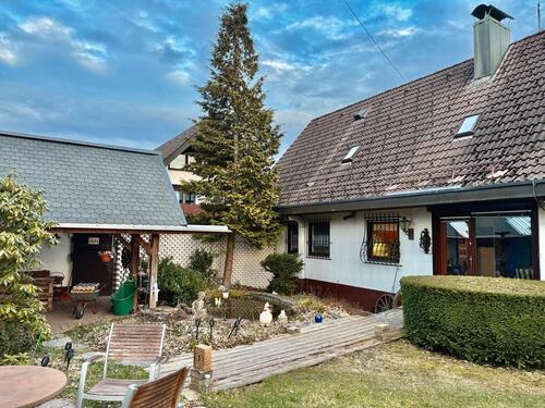 Foto - 7 Zimmer Einfamilienhaus zum Kaufen in Mönchweiler