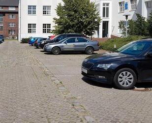Flexibel & sicher: Mieten Sie jetzt Ihren eigenen Parkplatz! - Potsdam Babelsberg