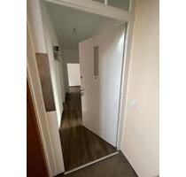 Ludwigshafen: 2 Zimmer Wohnung - 650,00&nbsp;EUR Kaltmiete, ca.&nbsp; 60,00&nbsp;m&sup2; in Ludwigshafen am Rhein (PLZ: 67061) Parkinsel