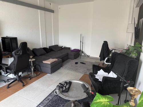 Foto - Büro zu vermieten - 360,00 EUR Kaltmiete,