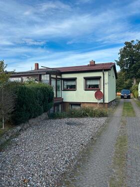 Foto - Einfamilienhaus mit Wintergarten und 3 Garagen Aussenküche mit WC