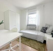 Freies Zimmer in unserer moderner 4er-WG in Mannheim - Stadtmitte – L14!