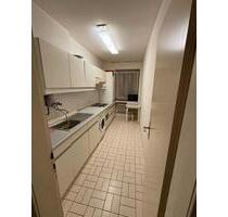 voll möblierte 2 Zimmer Wohnung mit EBK und Balkon! - Düsseldorf Pempelfort