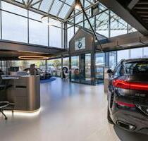 Attraktive Gewerbeimmobilie in Hoyerswerda – flexibel nutzbar für Handwerk, Dienstleistung, Einzelhandel, Fitness, Hobby, Lager oder KFZ-Showroom!