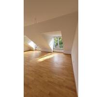 Lichtdurchflutete Wohnung mit großzügigem Sonnenbalkon - Meerbusch Kierst