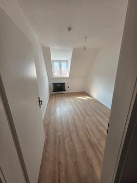 Foto - 4 Zimmer Dachgeschoßwohnung in Bruchweiler-Bärenbach