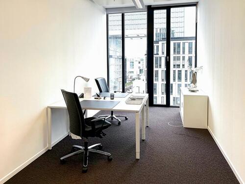 Foto - Privater Büroraum für 1 Person in Regus Kranhaus 1