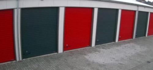 Foto - XXL Garage, Großraumgarage, Halle, Lagerhalle, Abstellfläche