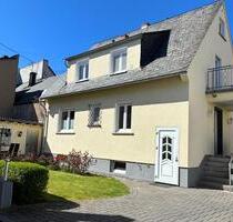 Einfamilienhaus mit Garten, Garage, 2 Stellplätze - Vallendar