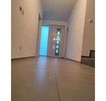 Doppelhaushälfte zu vermieten - 1.400,00&nbsp;EUR Kaltmiete, ca.&nbsp; 154,00&nbsp;m&sup2; in Bergen (PLZ: 29303)