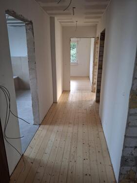 Foto - NEUEINZUG Saniert 3 Zi EG Wohnung 107 m2 Wintergarten XXL Garten