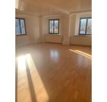 Grosse Wohnung im Herzen von Velburg