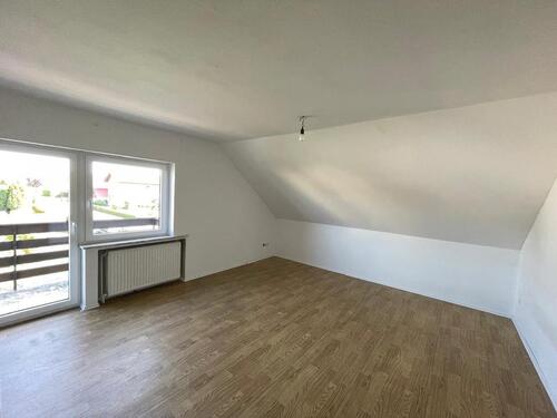 Foto - Vermiete 85 qm Wohnung - 600,00 EUR Kaltmiete,