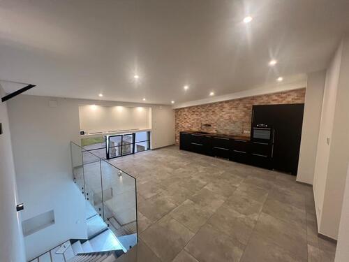 Foto - Wohnen, Büro und Lager ' Co- Living '