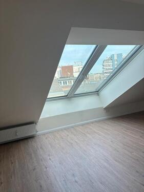Foto - Dachgeschoßwohnung in Hamburg zur Miete