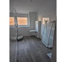 2 Zimmer Wohnung zu vermieten - 750,00 EUR Kaltmiete, in Hiddenhausen (PLZ: 32120)