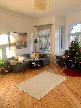 Foto - Große Altbauwohnung mit viel Licht