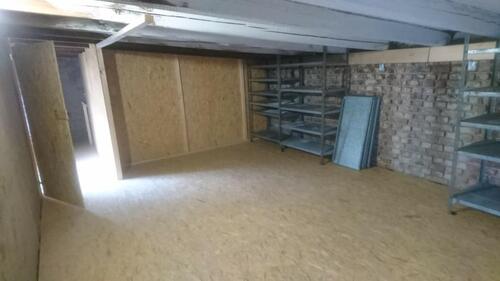 Foto - Abgeschlossener Lagerraum - 60,00&nbsp;EUR Kaltmiete, ca.&nbsp; 15,00&nbsp;m&sup2;