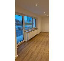 Modernisierte 4-Zi-Wohnung (EG) mit Balkon, EBK und Gäste-WC - Mutlangen