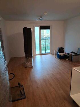 Foto - ANFRAGESTOPP Nachmieter mit WBS 140 für 3 Personen ab 1.5.