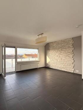 Foto - Lichtdurchflutete 4 Zimmer Wohnung mit Südwestbalkon Fraulautern