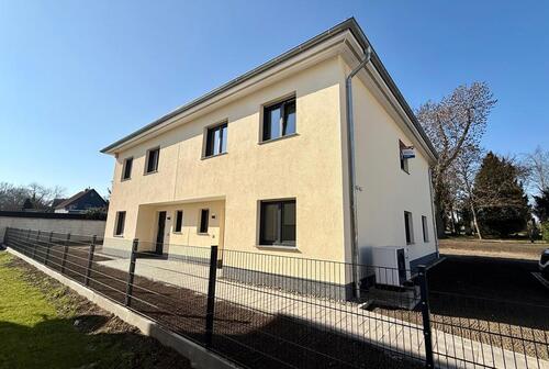 Foto - Doppelhaushälfte mit Garten (Neubau) 1.750 €