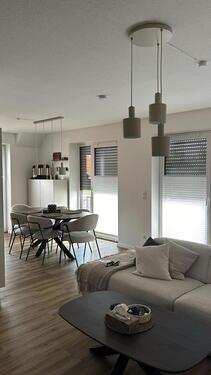 Foto - 3-Zimmer-Obergeschosswohnung - 780,00&nbsp;EUR Kaltmiete, ca.&nbsp; 83,00&nbsp;m&sup2;