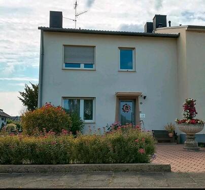 Foto - 2 Zimmer Wohnung Erftstadt Balkon Garage Stellplatz