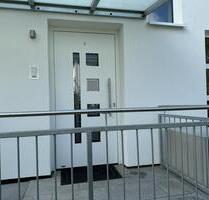 Doppelhaushälfte Geisenhausen - 1.100,00&nbsp;EUR Kaltmiete, ca.&nbsp; 117,00&nbsp;m&sup2; in Geisenhausen (PLZ: 84144)