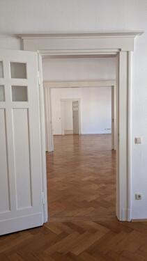 Foto - Großzügige 5-Zimmer-Wohnung mit Wintergarten und Balkon – ruhig und zentrumsnah gelegen