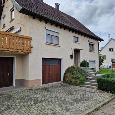 Foto - Freistehendes Einfamilienhaus - 275.000,00 EUR Kaufpreis, ca.  136,00 m²