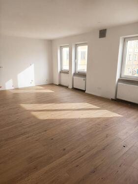 Foto - Erstbezug nach Kernsanierung ! 3,5-Zimmer-Wohnung in Bestlage