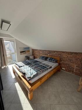 Foto - Dachgeschoßwohnung in Urmitz zur Miete